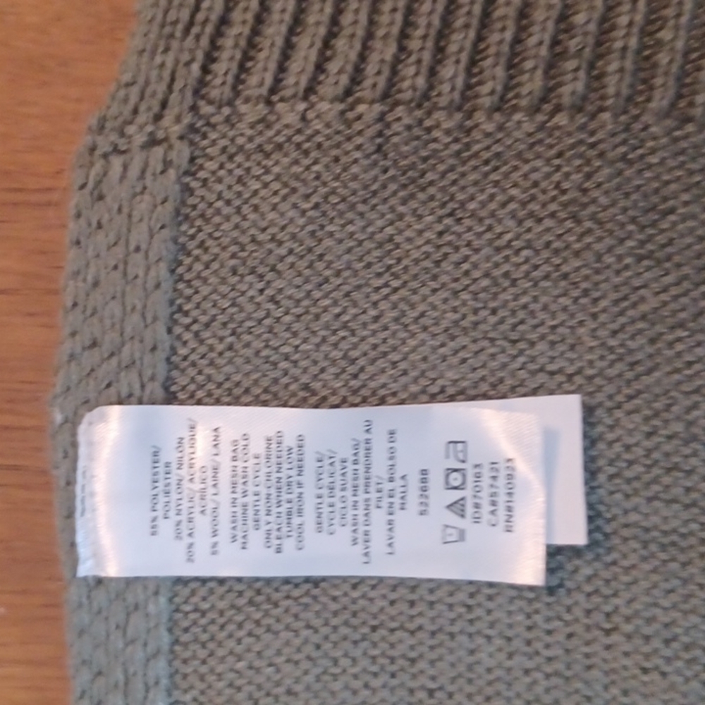 NWT Loft light green oversized poncho/ sweater. Size xs/s.See measurements. - Picture 7 of 10